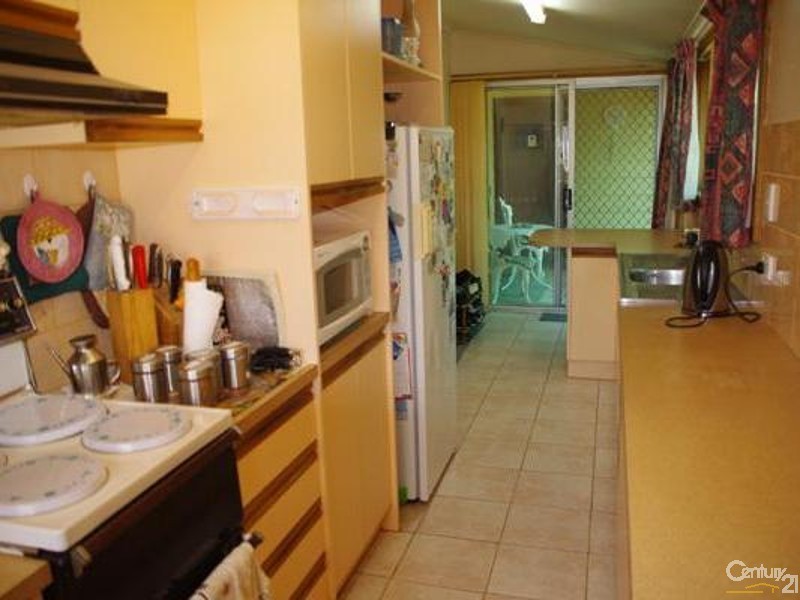 1 Playtime Parade, Moonta Bay SA 5558