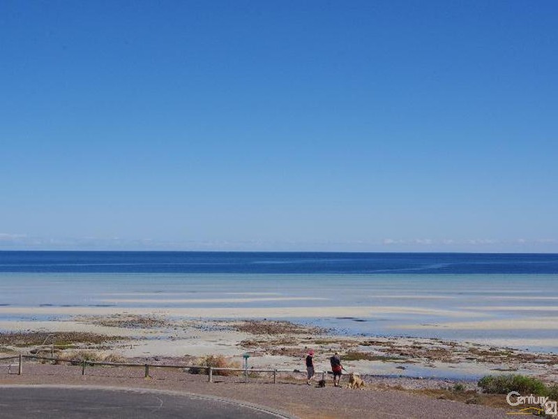 1 – 2 Marine Parade, Moonta Bay SA 5558