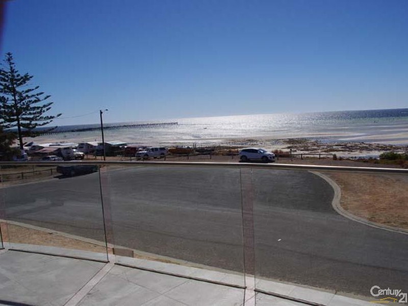 1 – 2 Marine Parade, Moonta Bay SA 5558