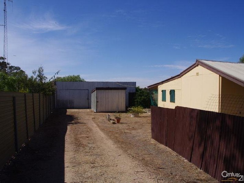 50 Kadina Road, Moonta SA 5558