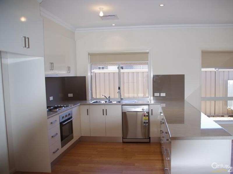 1/4 Bagot Street, Wallaroo SA 5556