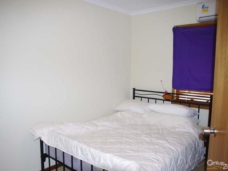 16 Matta Street, Wallaroo SA 5556