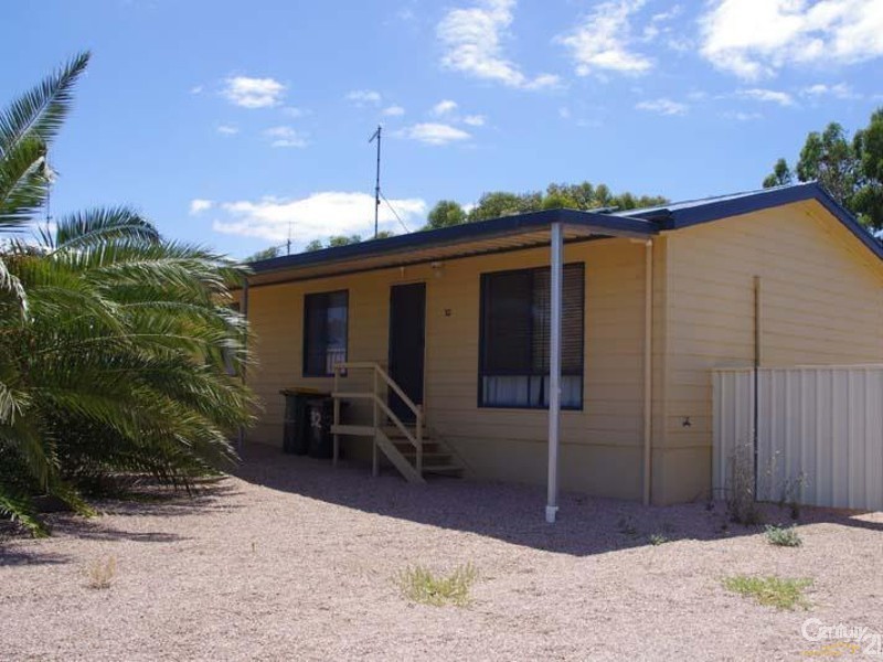 32 Westside Avenue, Moonta Bay SA 5558