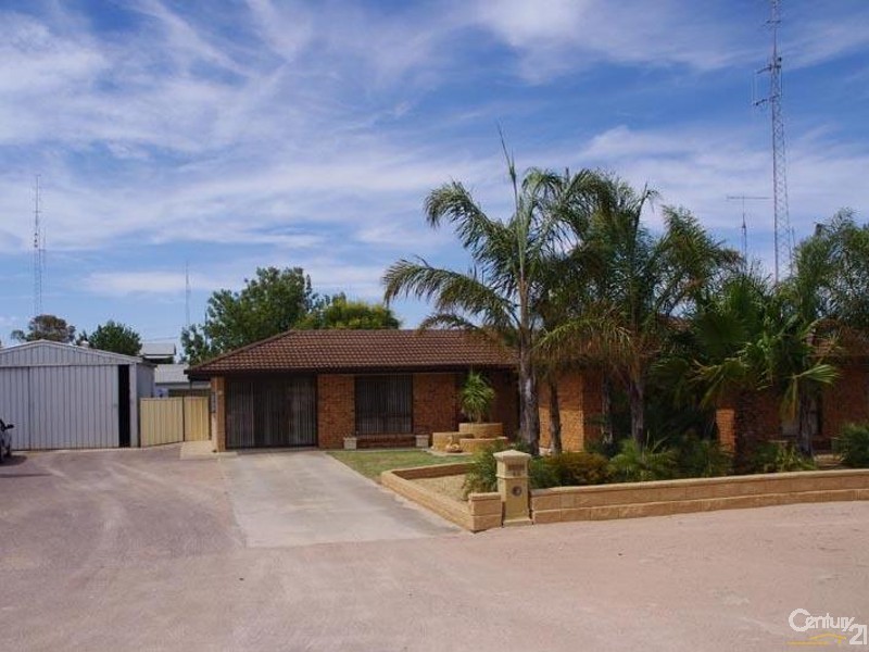 48 Bay Road, Moonta Bay SA 5558