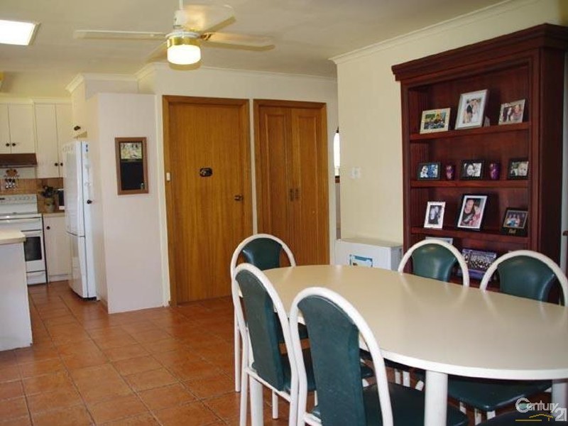 48 Bay Road, Moonta Bay SA 5558