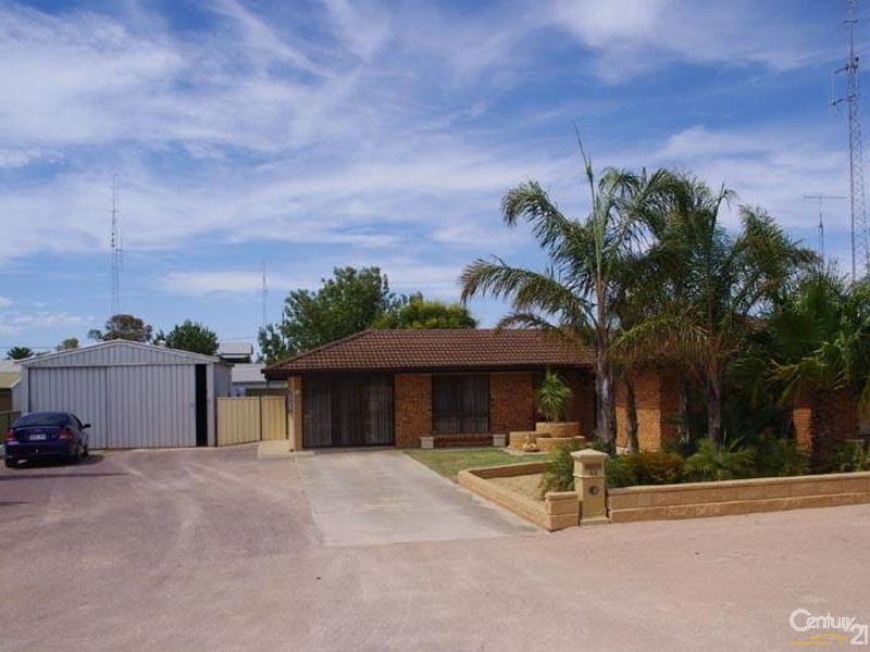 48 Bay Road, Moonta Bay SA 5558