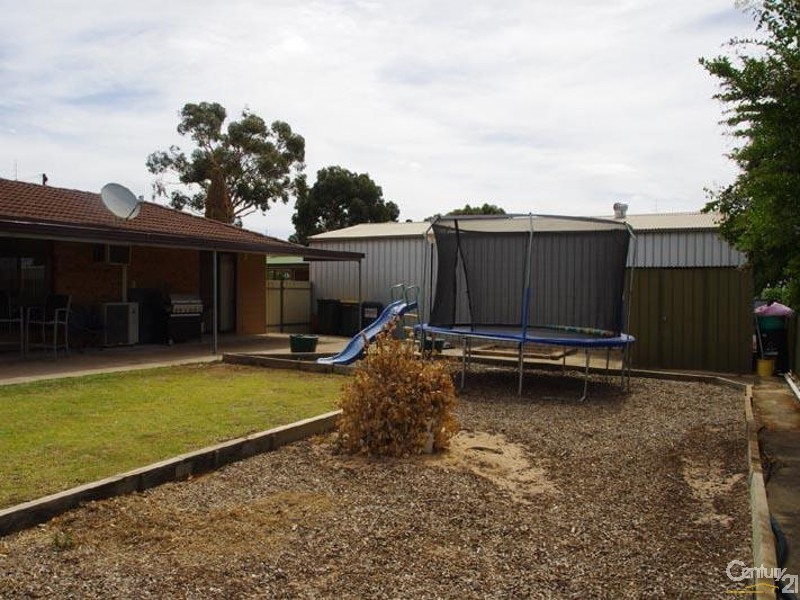 48 Bay Road, Moonta Bay SA 5558