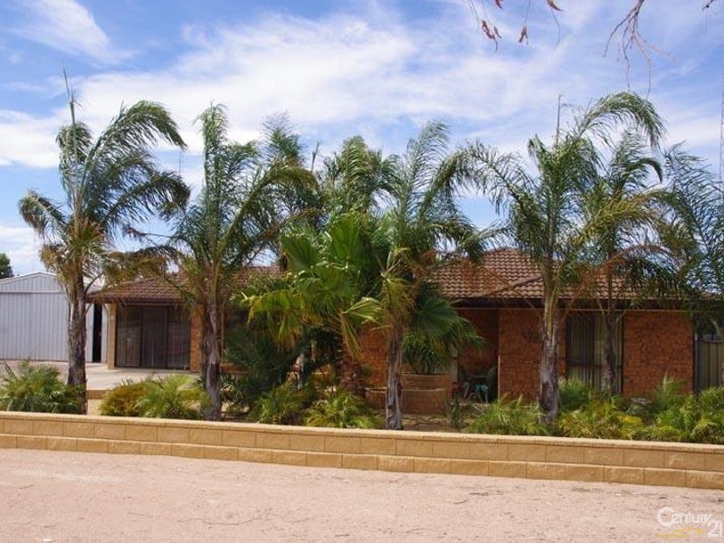 48 Bay Road, Moonta Bay SA 5558