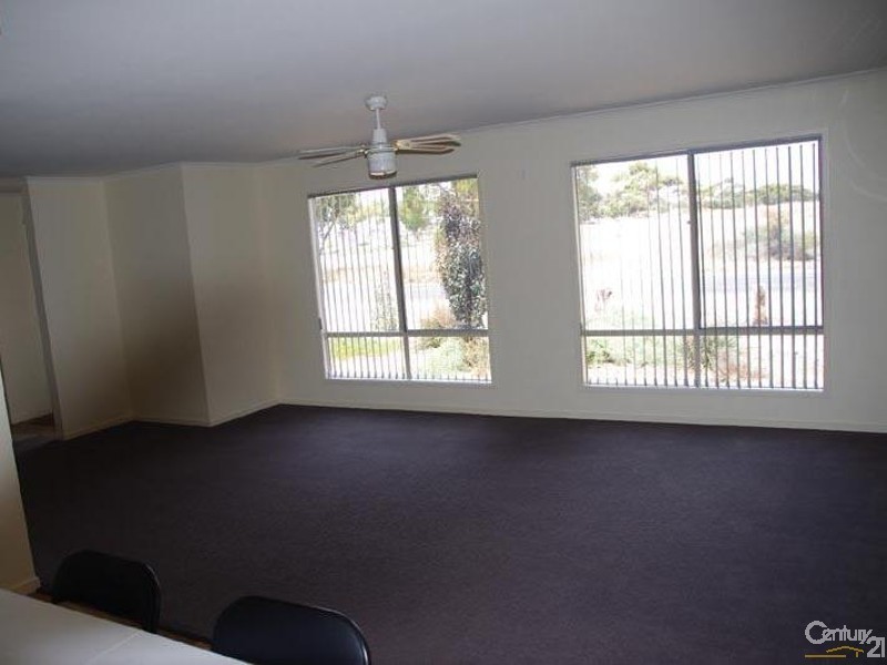 15 Crutchett Road, Moonta SA 5558