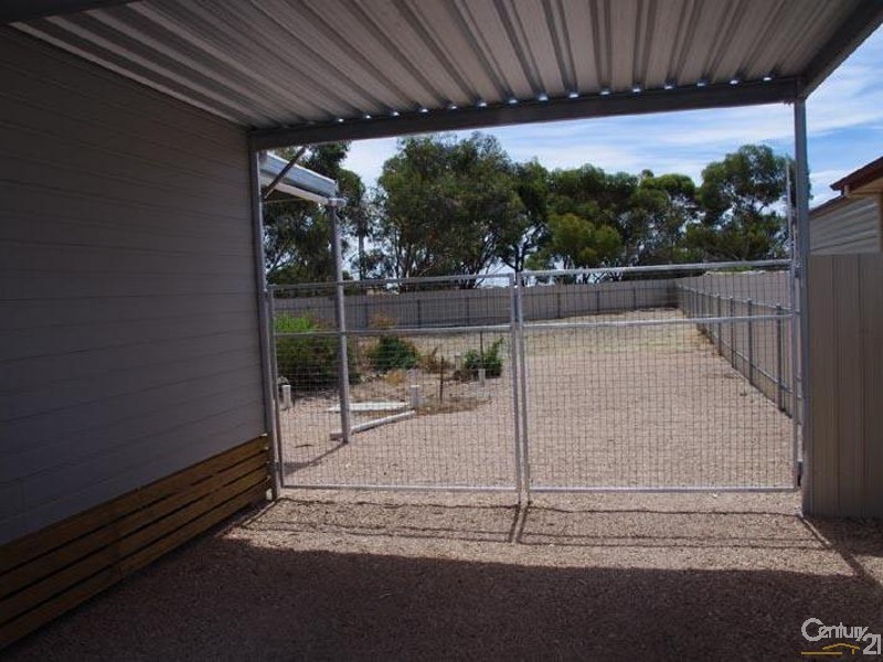 15 Crutchett Road, Moonta SA 5558