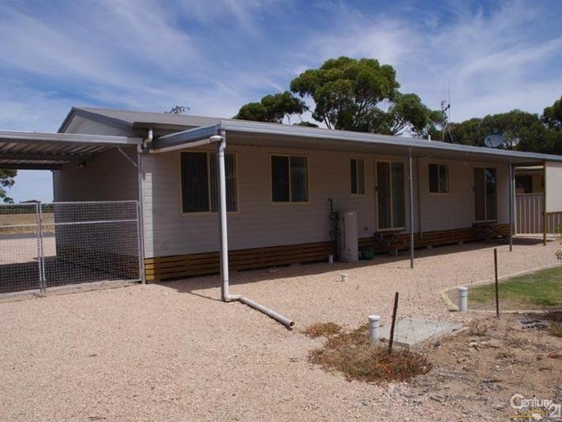 15 Crutchett Road, Moonta SA 5558