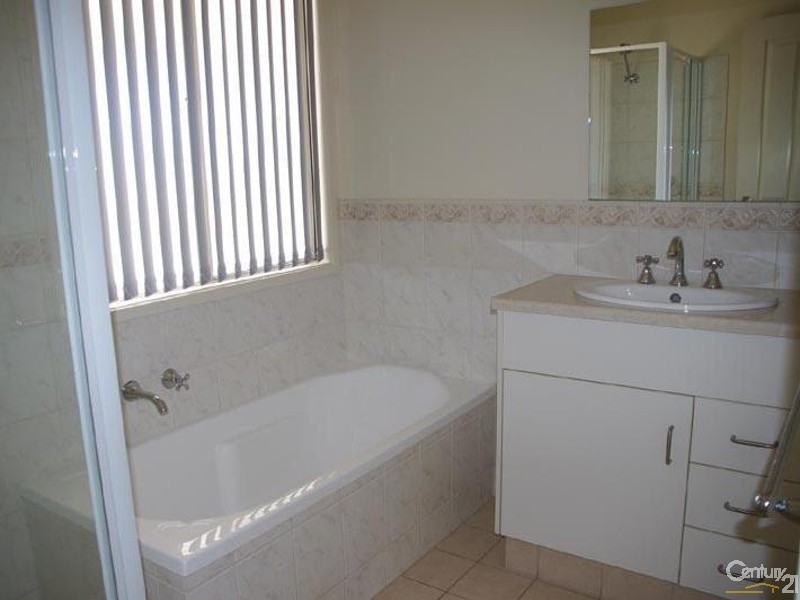 15 Crutchett Road, Moonta SA 5558