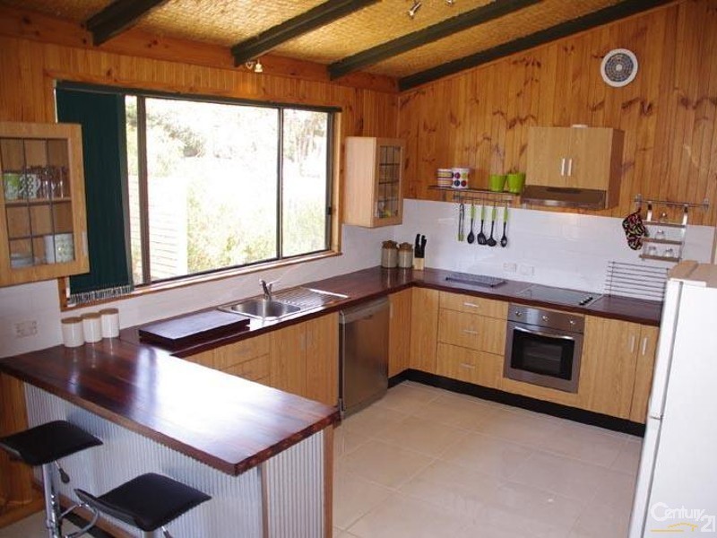 147 Coast Road, Moonta Bay SA 5558