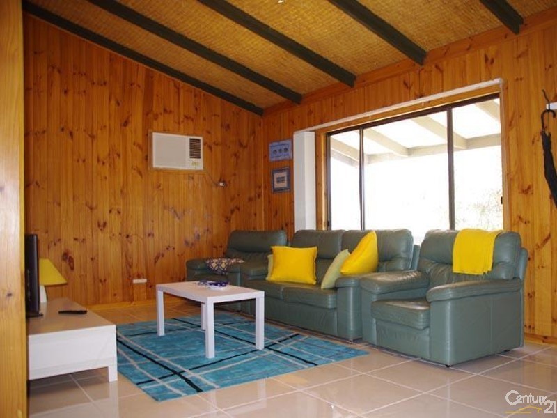 147 Coast Road, Moonta Bay SA 5558