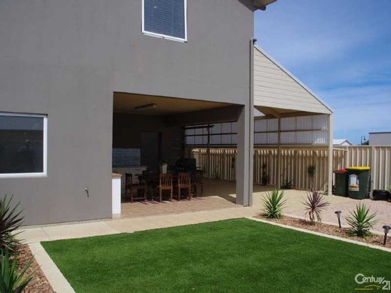 7 Eagle Street, Port Hughes SA 5558