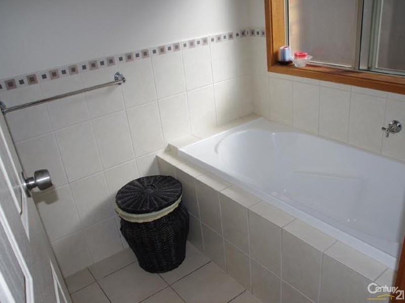 4 Polglase Street, Port Hughes SA 5558