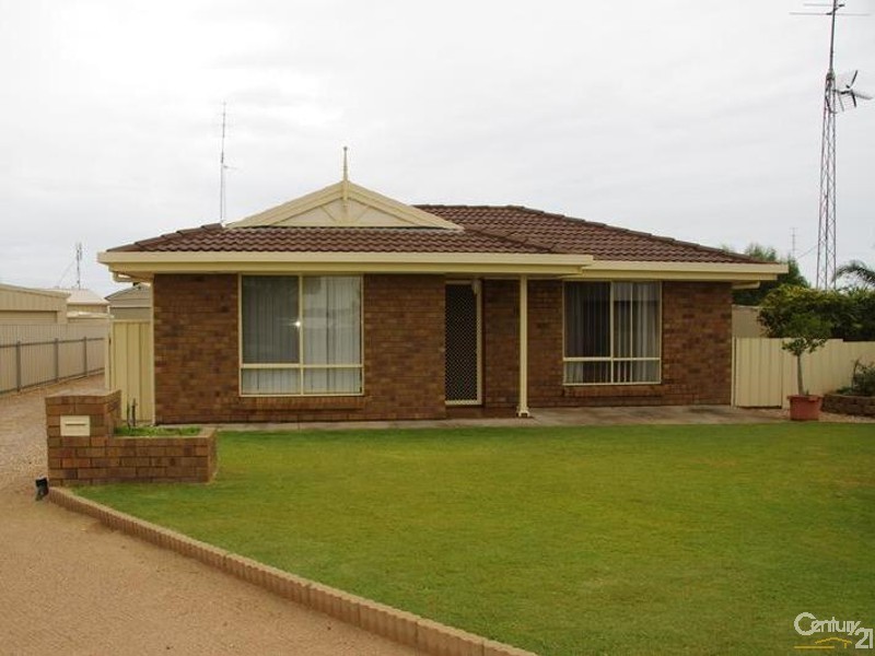 4 Marilyn Street, Moonta Bay SA 5558