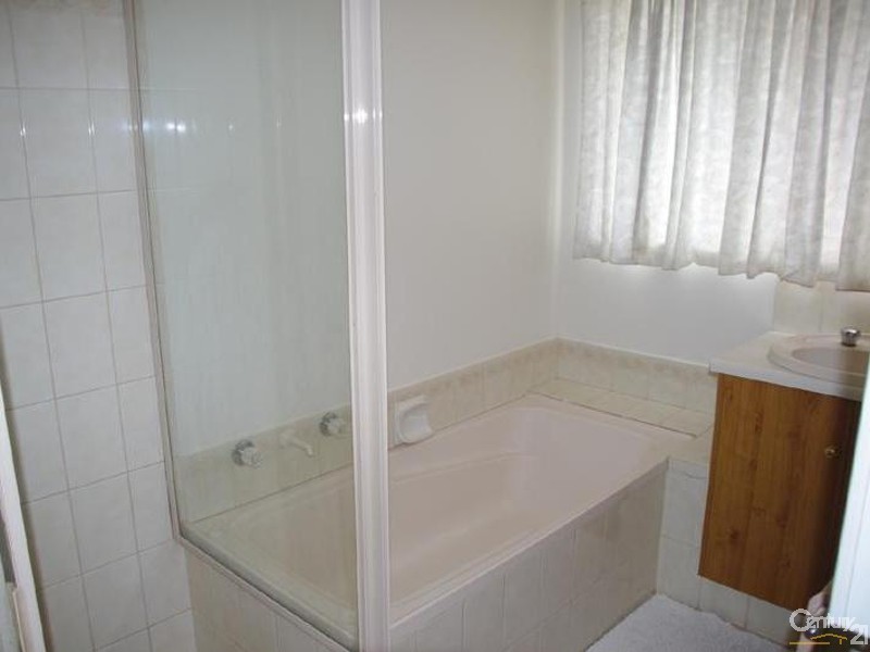 4 Marilyn Street, Moonta Bay SA 5558