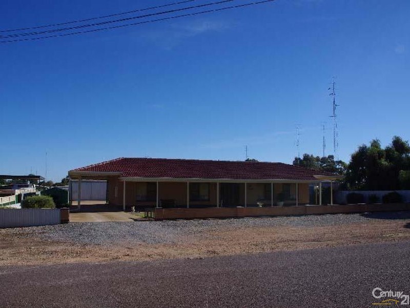 4 Kitto Road, Moonta Bay SA 5558