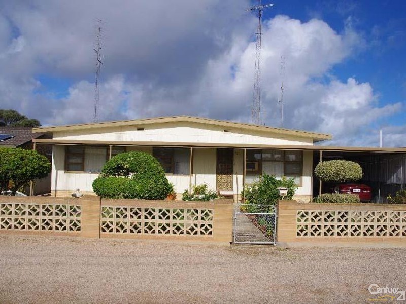32 Herbert Street, Moonta Bay SA 5558