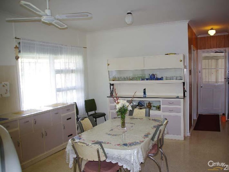 32 Herbert Street, Moonta Bay SA 5558