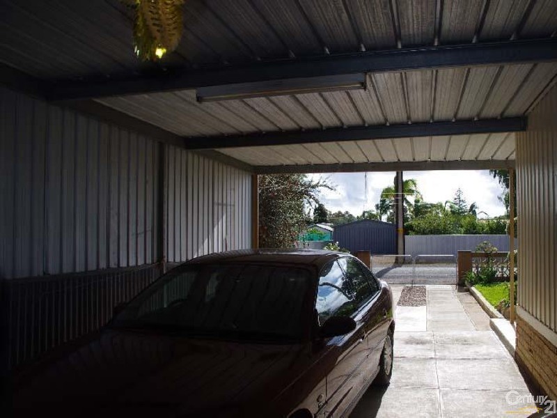 32 Herbert Street, Moonta Bay SA 5558