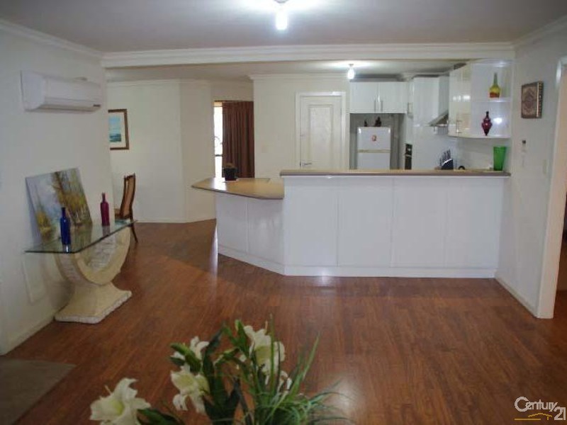 43 Stocker Street, Moonta Bay SA 5558