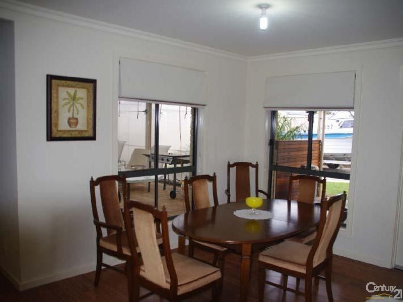 43 Stocker Street, Moonta Bay SA 5558