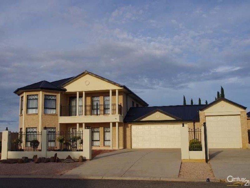 8 Polis Court, Moonta Bay SA 5558