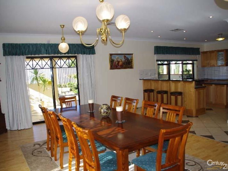 8 Polis Court, Moonta Bay SA 5558