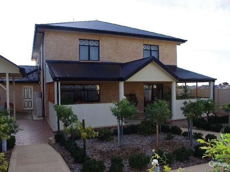 8 Polis Court, Moonta Bay SA 5558