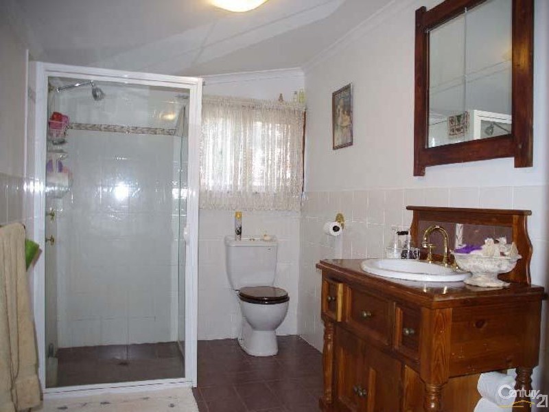 23 Kadina Road, Moonta SA 5558