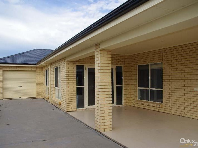19 Freeman Court, Moonta Bay SA 5558