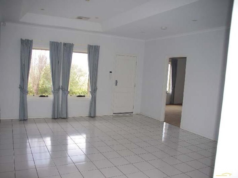 19 Freeman Court, Moonta Bay SA 5558