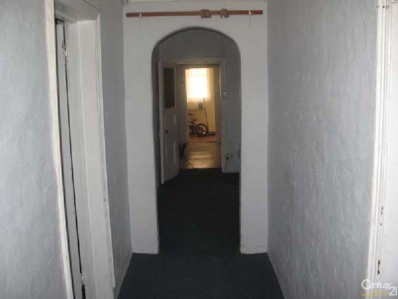 66 Verco St, Moonta Mines SA 5558