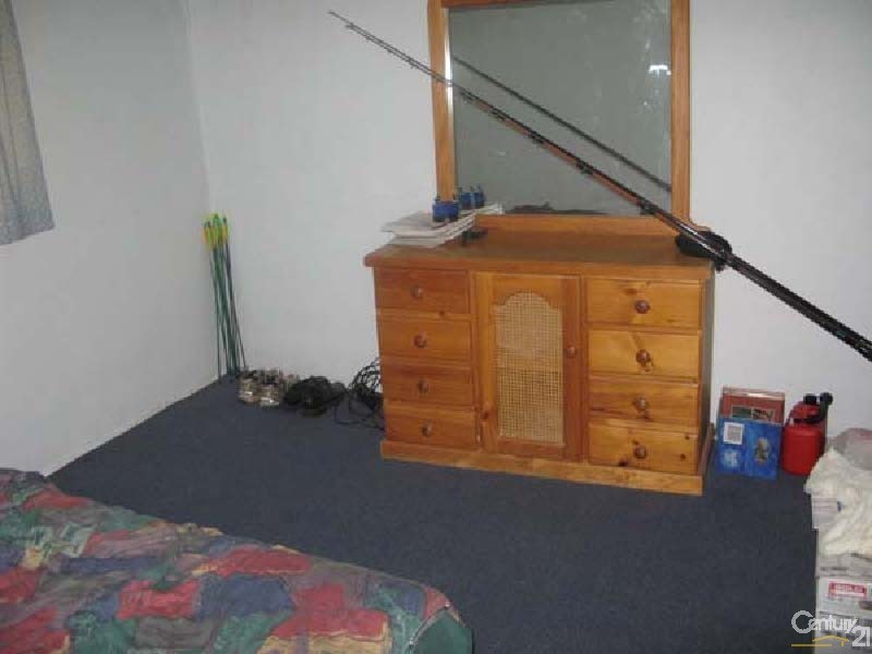 66 Verco St, Moonta Mines SA 5558