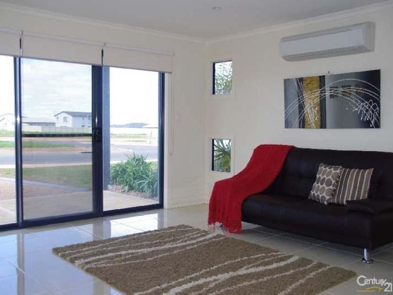 9 Timaru Way, Wallaroo SA 5556