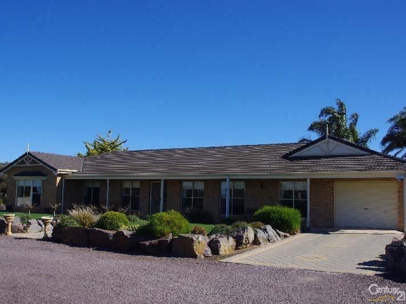 3 Old Wallaroo Road, Moonta Bay SA 5558