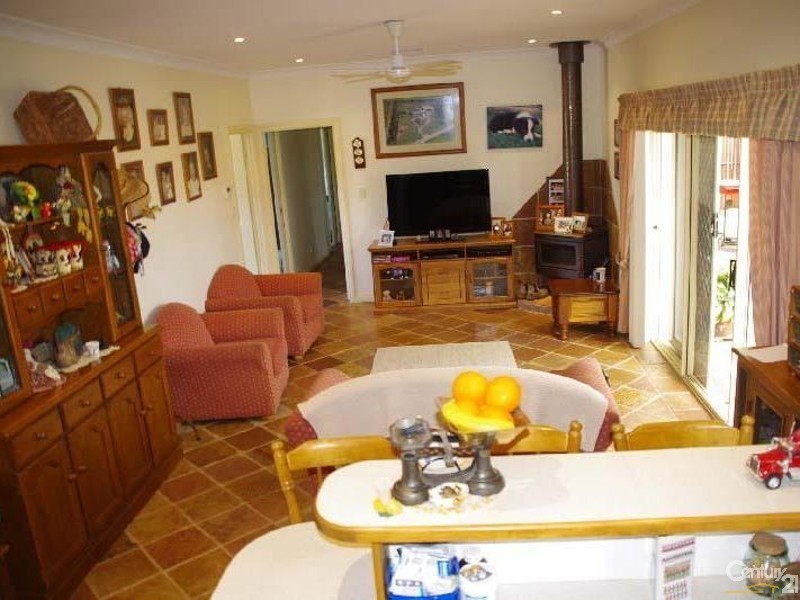 3 Old Wallaroo Road, Moonta Bay SA 5558