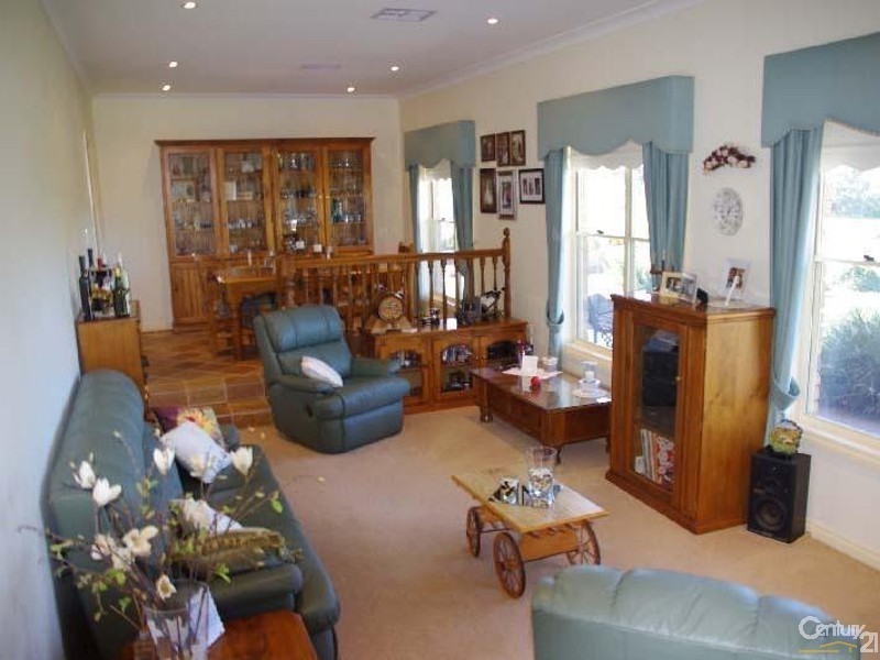 3 Old Wallaroo Road, Moonta Bay SA 5558