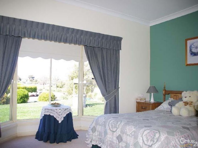 3 Old Wallaroo Road, Moonta Bay SA 5558