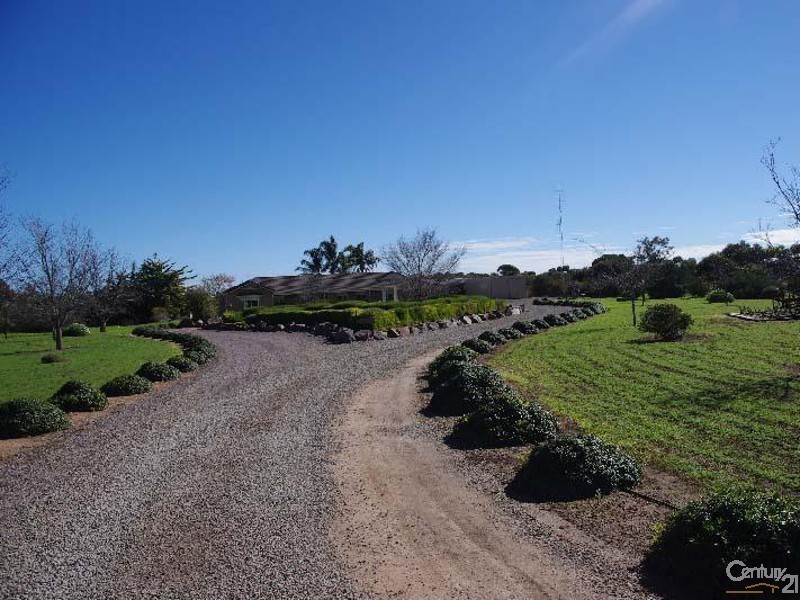 3 Old Wallaroo Road, Moonta Bay SA 5558