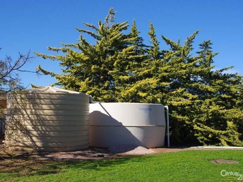 3 Old Wallaroo Road, Moonta Bay SA 5558