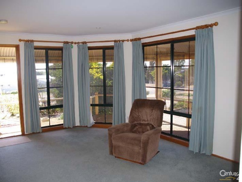 54 Narangga Terrace, Moonta Bay SA 5558