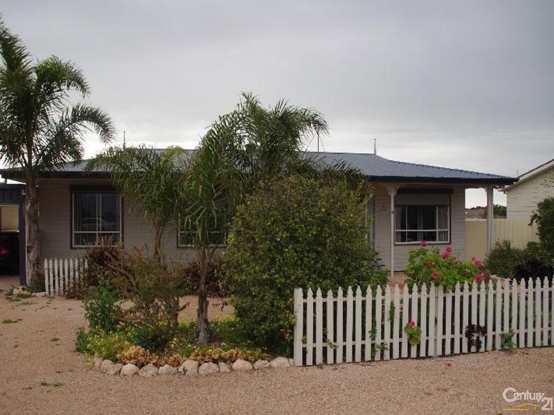 10 Haylock Road, Moonta Bay SA 5558