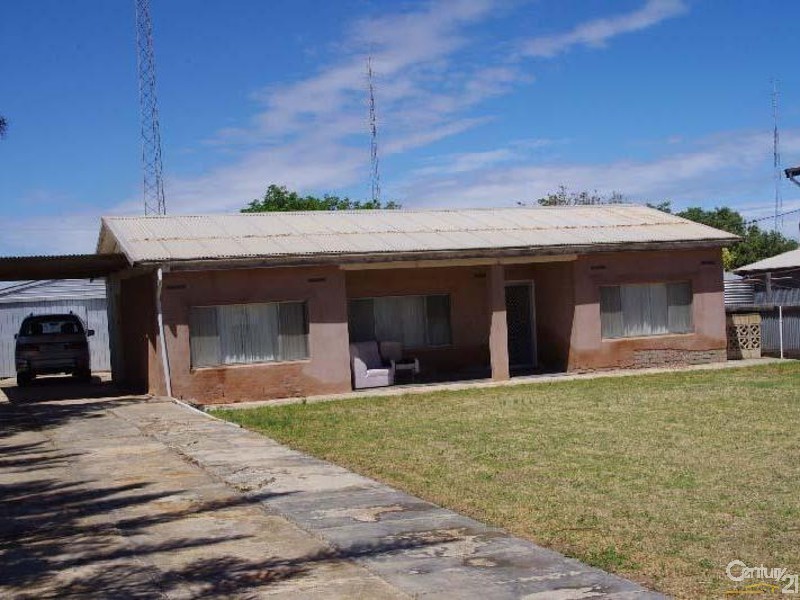 15 Woodforde Drive, Wallaroo SA 5556