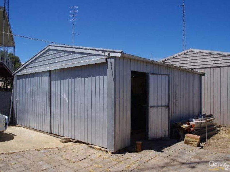 15 Woodforde Drive, Wallaroo SA 5556