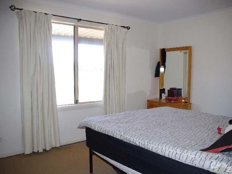 80 Clayton Drive, Wallaroo SA 5556