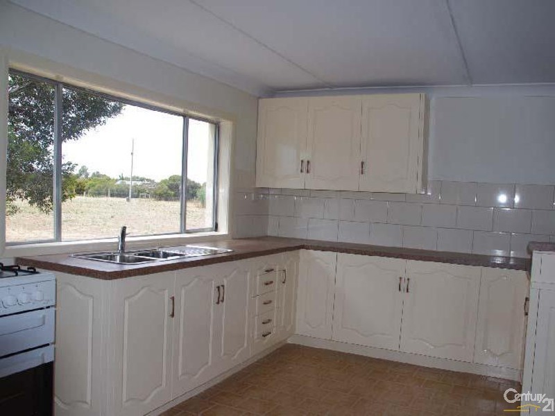 42 Moonta-Agery Road, Moonta SA 5558