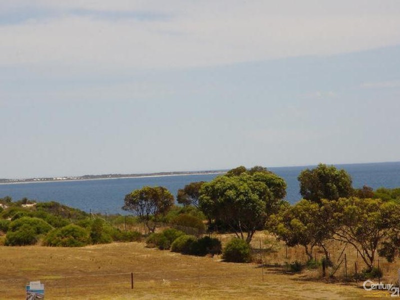 3 Ambrose Crescent, Port Hughes SA 5558